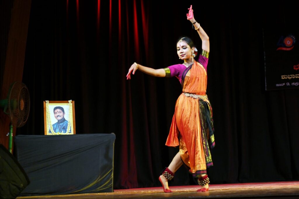 ಸನಾತನ ನಾಟ್ಯಾಲಯ – ‘ಸ್ವರುಣ್ ಸ್ಮರಣಾಂಜಲಿ’