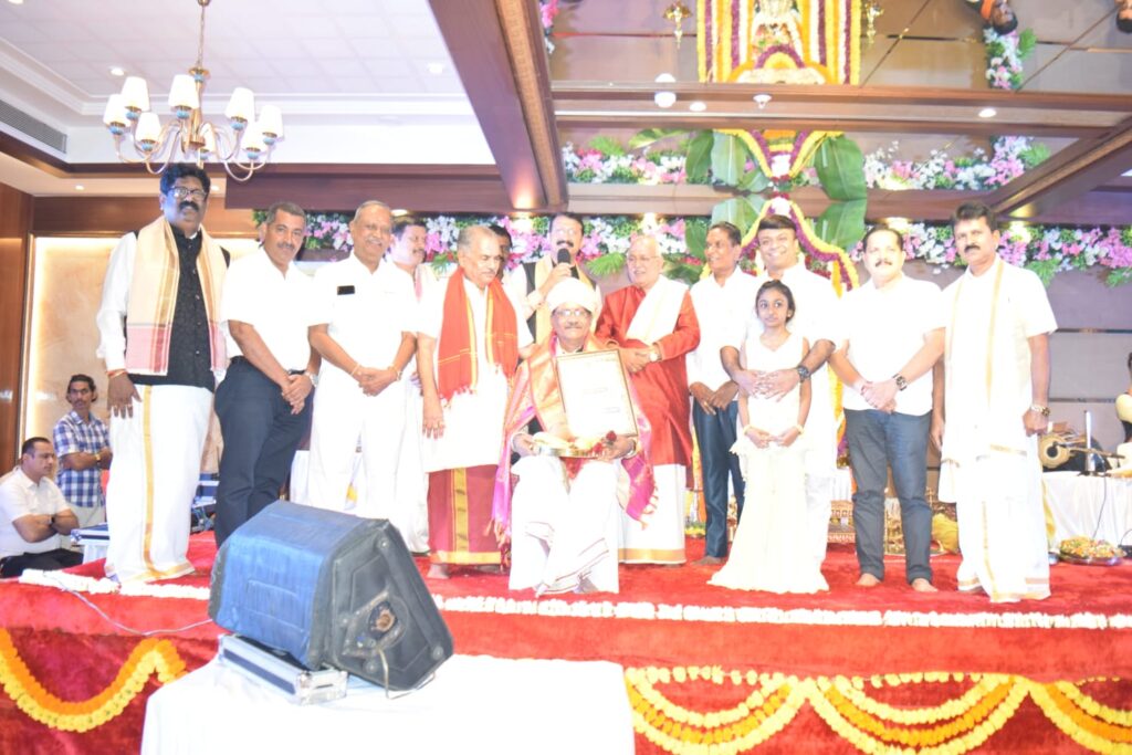 ಶನೀಶ್ವರ ಯಕ್ಷಗಾನದ ಶ್ರೀ ವಿಜಯ ಕುಮಾರ್ ಶೆಟ್ಟಿ ಮೊಯ್ಲೊಟ್ಟು ಅವರಿಗೆ ‘ಗುರುದೇವ ಕಲಾ ಪ್ರಶಸ್ತಿ’