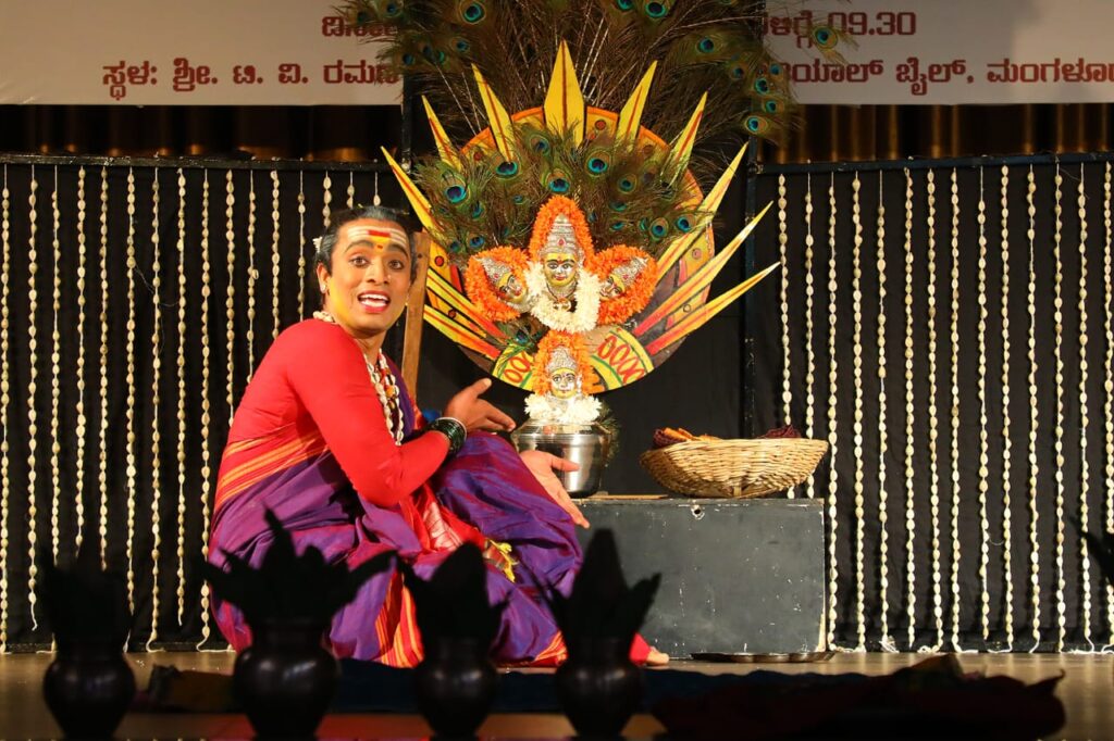 ಮಂಗಳೂರಿನಲ್ಲಿ ಪದ್ಮಶ್ರೀ ಪುರಸ್ಕೃತ ಡಾ. ಮಾತಾ ಬಿ. ಮಂಜಮ್ಮ ಜೋಗತಿಗೆ ಸನ್ಮಾನ ಮತ್ತು ‘ಮಾತಾ’ ಏಕವ್ಯಕ್ತಿ ನಾಟಕ ಪ್ರದರ್ಶನ