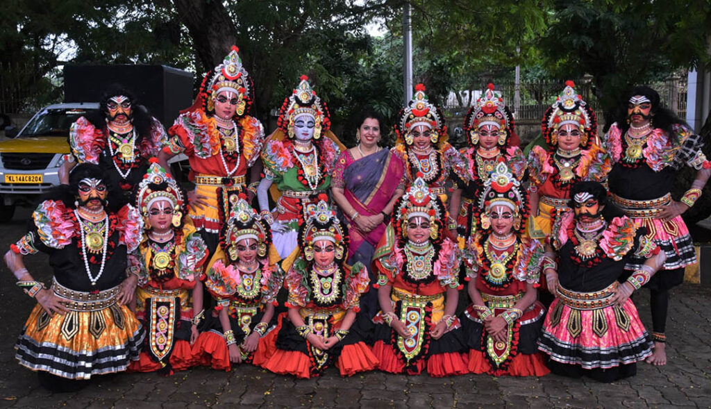 ‘ಯಕ್ಷಾರಾಧನಾ’ ವರ್ಷಾಚರಣೆ ಸಂಭ್ರಮದಲ್ಲಿ ‘ಮಹಾಕಲಿ ಮಗಧೇಂದ್ರ’ ಯಕ್ಷಗಾನ ಪ್ರದರ್ಶನ