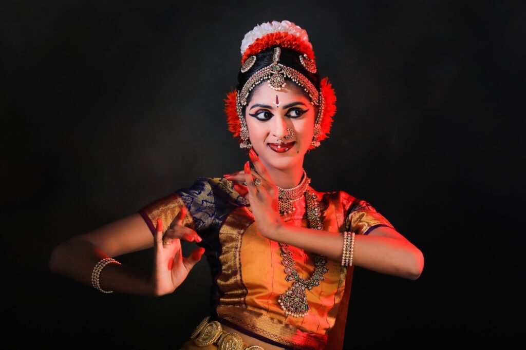 ವಿಶೇಷ ಲೇಖನ – ಬಹುಮುಖ ವ್ಯಕ್ತಿತ್ವದ ಶ್ರೀರಕ್ಷಾ ಹೆಗ್ಡೆ ರಂಗಪ್ರವೇಶ | ಆಗಸ್ಟ್ 20ರಂದು