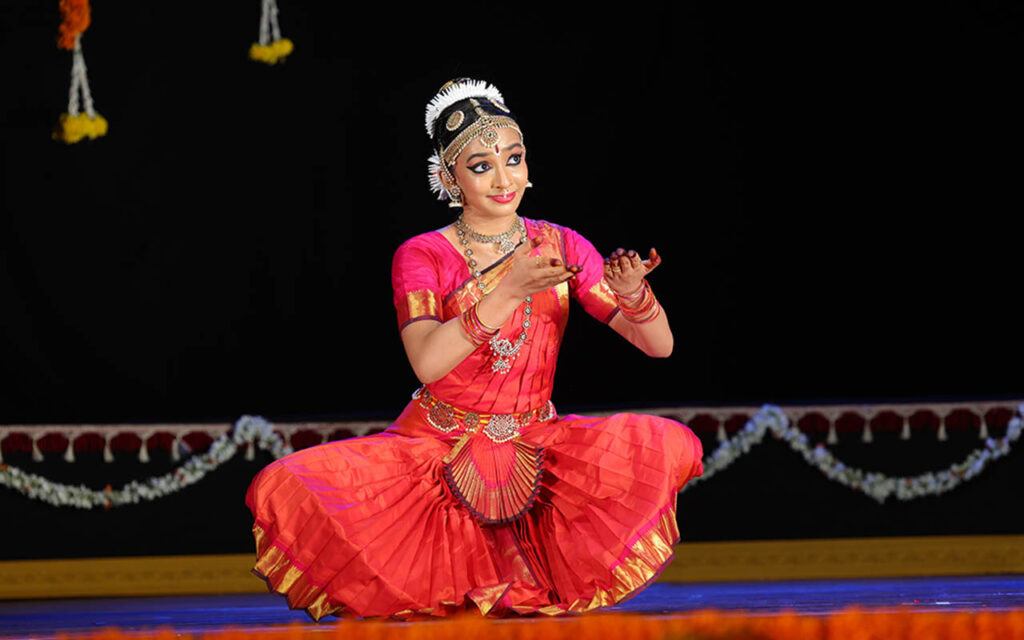 ನೃತ್ಯ ವಿಮರ್ಶೆ | ಸ್ತುತಿಶ್ರೀ ತಿರುಮಲೆ ಅವರ ರಂಜನೀಯ ಅದ್ಭುತ ಭರತನಾಟ್ಯ ರಂಗಪ್ರವೇಶ