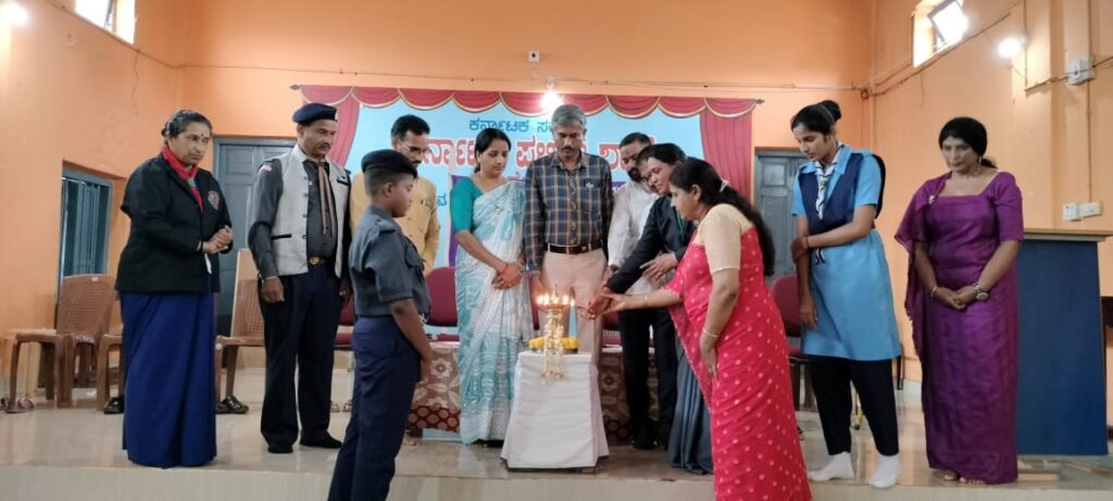 ನಾಪೋಕ್ಲುವಿನಲ್ಲಿ ದೇಶಭಕ್ತಿ ಗೀತೆ ಗಾಯನ ಸ್ಪರ್ಧೆ