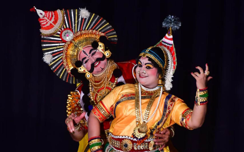 ವಿಮರ್ಶೆ | ದಂಪತಿಗಳ ಕಲಾಭಿವ್ಯಕ್ತಿಯ ಯುಗಳ ಯಕ್ಷ ರೂಪಕ ‘ಚಿತ್ರ ಫಲ್ಗುಣ’