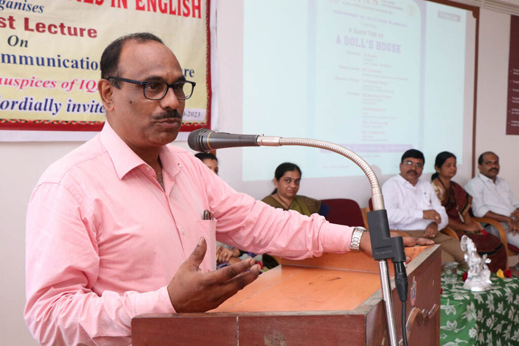 ಆಳ್ವಾಸ್ ನಲ್ಲಿ ‘ಎ ಡಾಲ್ಸ್ ಹೌಸ್’ ಪುಸ್ತಕ ಅವಲೋಕನ