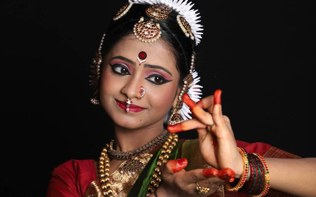 ಉದಯೋನ್ಮುಖ ನೃತ್ಯ ಕಲಾವಿದೆ ಲಿಖಿತಾ ನಾರಾಯಣ ರಂಗಪ್ರವೇಶ | ನವಂಬರ್ 5ರಂದು