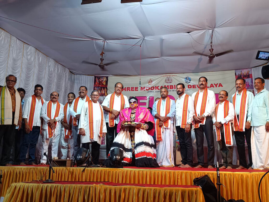 ಮುಂಬಯಿ ಘನ್ಸೋಲಿ ಶ್ರೀ ಮೂಕಾಂಬಿಕಾ ದೇವಾಲಯ ನವರಾತ್ರಿ ನಿಮಿತ್ತ ಸಾಂಸ್ಕೃತಿಕ ಮತ್ತು ಯಕ್ಷಗಾನ ಕಾರ್ಯಕ್ರಮ