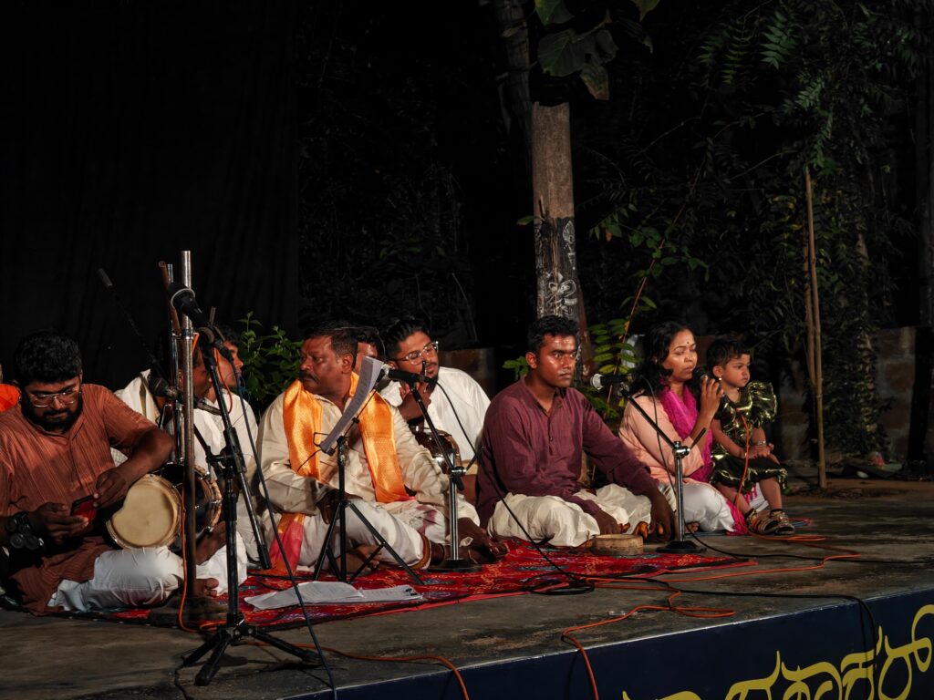 ಅರೆಹೊಳೆ ನಾಟಕೋತ್ಸವದಲ್ಲಿ ಕನಸು ಕಾರ್ತಿಕ್ ನೆನೆಪಿನ ‘ಯುವರಂಗ ಪುರಸ್ಕಾರ’ ಪ್ರದಾನ ಮತ್ತು ನಾಟಕ ಪ್ರದರ್ಶನ