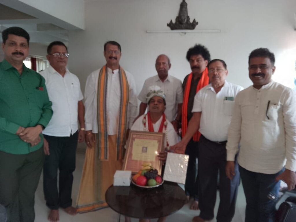 ಶ್ರೀನಿವಾಸ ಮಂಕುಡೆಯವರಿಗೆ ‘ಪೆರ್ಮೆದ ತುಳುವೆ’ ಪ್ರಶಸ್ತಿ ಪ್ರದಾನ