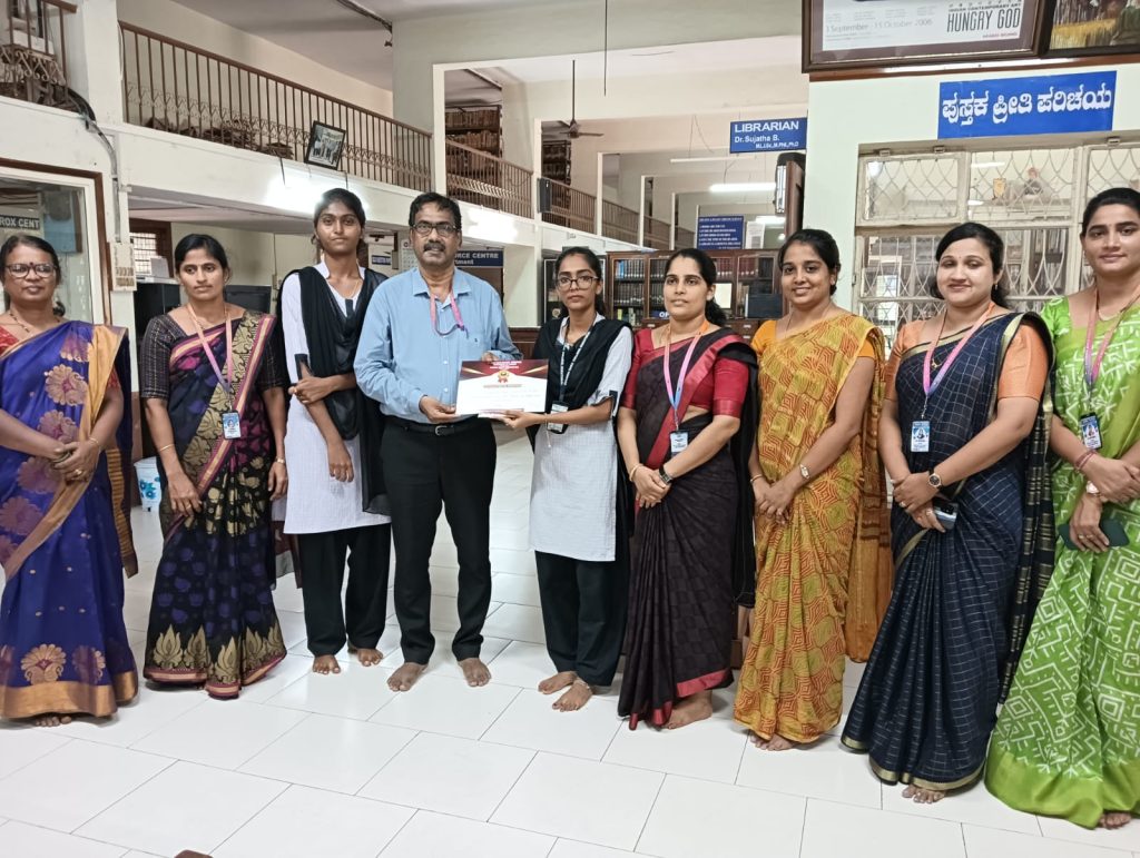 ಗೋವಿಂದ ದಾಸ ಕಾಲೇಜಿನಲ್ಲಿ ‘ಪುಸ್ತಕ ಪ್ರೀತಿ ಪರಿಚಯ’ ಸರಣಿಯ 3ನೇ ಕಾರ್ಯಕ್ರಮ
