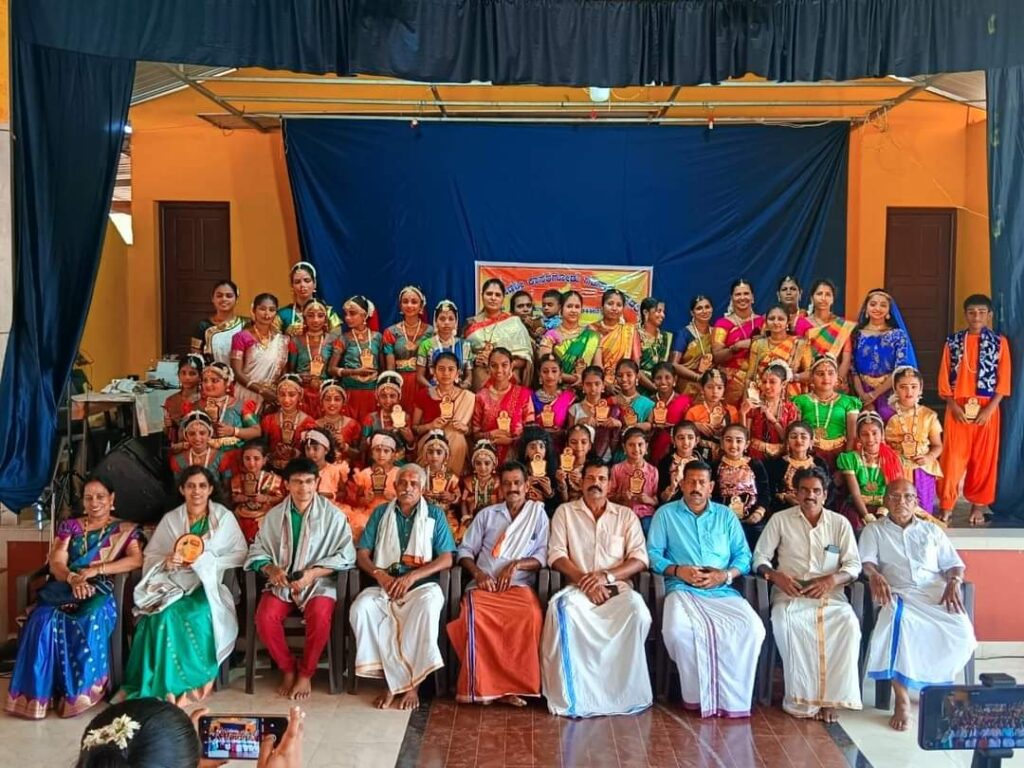 ಕಾಸರಗೋಡಿನ ಅನಂತಪುರ ಶ್ರೀ ಅನಂತಪದ್ಮನಾಭ ದೇವಸ್ಥಾನದದಲ್ಲಿ ‘ಸಾಹಿತ್ಯ ಗಾನ ನೃತ್ಯ ವೈಭವ