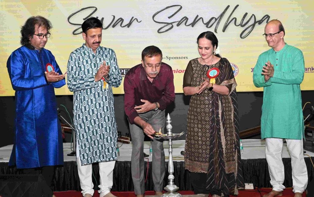 ಮನಸೂರೆಗೊಂಡ ‘ಸ್ವರ ಸಂಧ್ಯಾ’ ಸಂಗೀತ ಕಾರ್ಯಕ್ರಮ