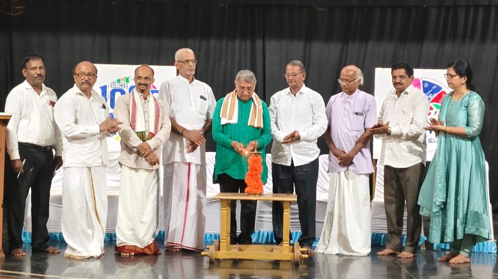 ‘ಶ್ವೇತಯಾನ-31’ರ ಕಾರ್ಯಕ್ರಮವಾಗಿ ಯಕ್ಷಗಾನ ಭಾಗವತಿಗೆ, ಚಂಡೆ, ಮದ್ದಳೆ, ಹೆಜ್ಜೆ ತರಗತಿಗಳ ಉದ್ಘಾಟನೆ