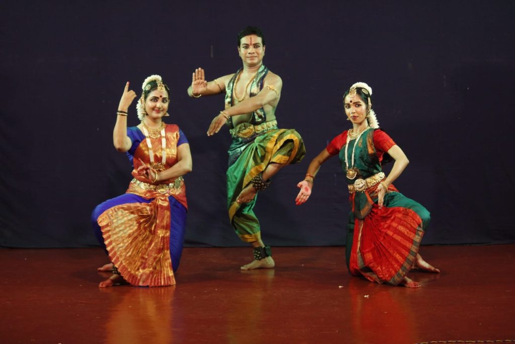 ನೃತ್ಯಾಂತರಂಗ ಸರಣಿಗಳಲ್ಲಿ ರಂಜಿಸಿದ 2ನೇ ದಿನದ ‘ವರ್ಣಿಕ’