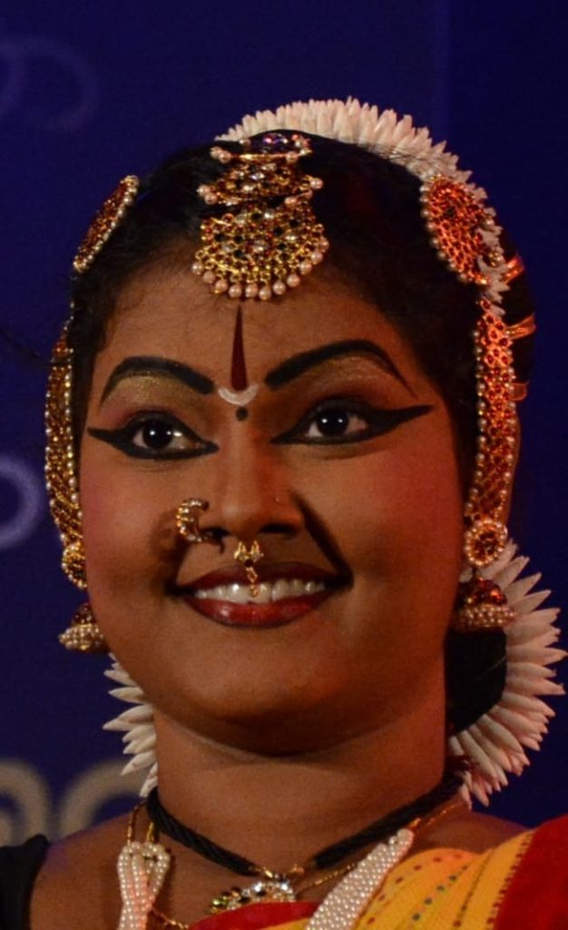 ‘ನೃತ್ಯ ಶಂಕರ’ ಸರಣಿ ಕಾರ್ಯಕ್ರಮದಲ್ಲಿ ಉಡುಪಿಯ ವಿದುಷಿ ವಸುಂಧರಾ ಇವರ ನೃತ್ಯ ಪ್ರದರ್ಶನ | ಜುಲೈ 22