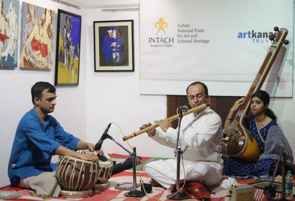 ಕಿರಣ್ ಚಂದ್ರಶೇಖರ್ ಹೆಗಡೆಯವರಿಂದ ಹಿಂದೂಸ್ತಾನಿ ಶಾಸ್ತ್ರೀಯ ಕೊಳಲು ವಾದನ ಸಂಗೀತ ಕಛೇರಿ