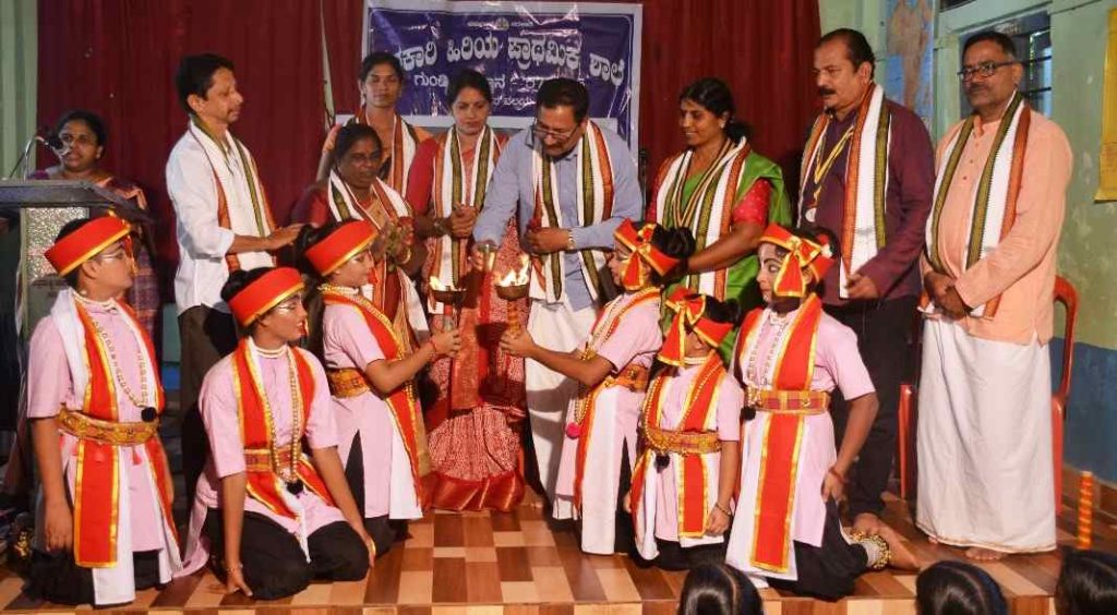 ‘ಶಾಲೆಗಳಲ್ಲಿ ಒಡ್ಡೋಲಗ’ ಕಾರ್ಯಕ್ರಮದ ಉದ್ಘಾಟಣೆ