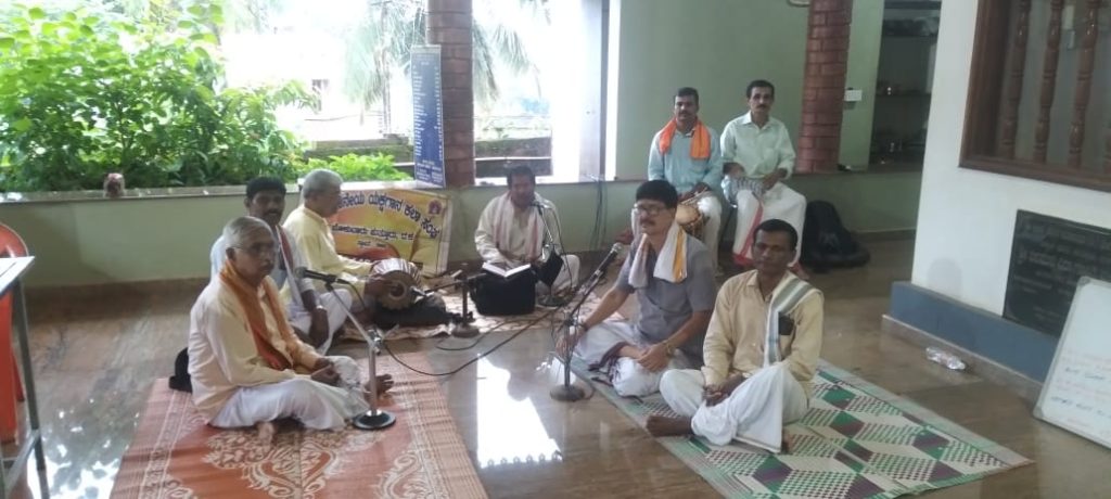 ಭಾರತೀ ನಗರದಲ್ಲಿರುವ ಶ್ರೀ ಬಲಮುರಿ ವಿದ್ಯಾಗಣಪತಿ ದೇವಸ್ಥಾನದಲ್ಲಿ ತಾಳಮದ್ದಳೆ