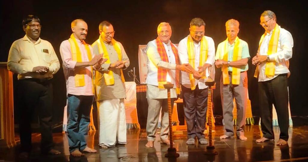 ತೆಕ್ಕಟ್ಟೆಯ ಹಯಗ್ರೀವದಲ್ಲಿ ‘ದೊಂದಿ ಬೆಳಕಿನ ಹಾಗೂ ಮಂದ ಬೆಳಕಿನ ಯಕ್ಷಗಾನ’ ಮತ್ತು ‘ಗಾನ ವೈಭವ’