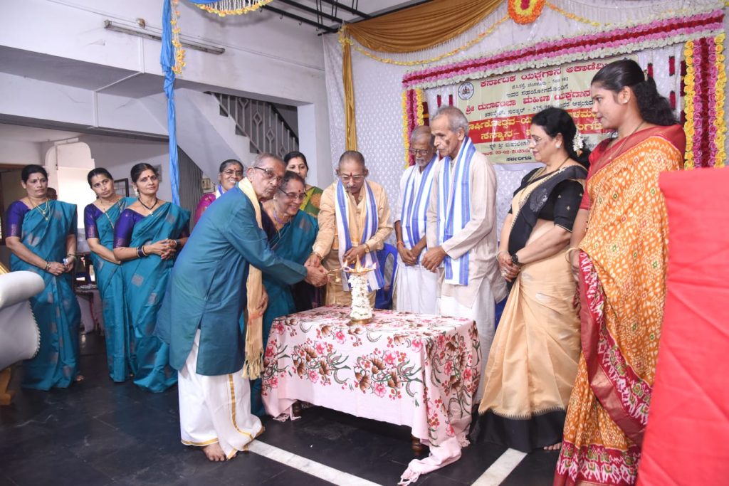 ದುರ್ಗಾಂಬಾ ಮಹಿಳಾ ಯಕ್ಷಗಾನ ಮಂಡಳಿ ಇದರ ವಾರ್ಷಿಕೋತ್ಸವ