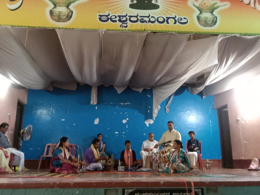 ಈಶ್ವರಮಂಗಲ ಶ್ರೀ ಪಂಚಲಿಂಗೇಶ್ವರ ದೇವಸ್ಥಾನದಲ್ಲಿ ‘ಇಂದ್ರಜಿತು’ ಯಕ್ಷಗಾನ ತಾಳಮದ್ದಳೆ