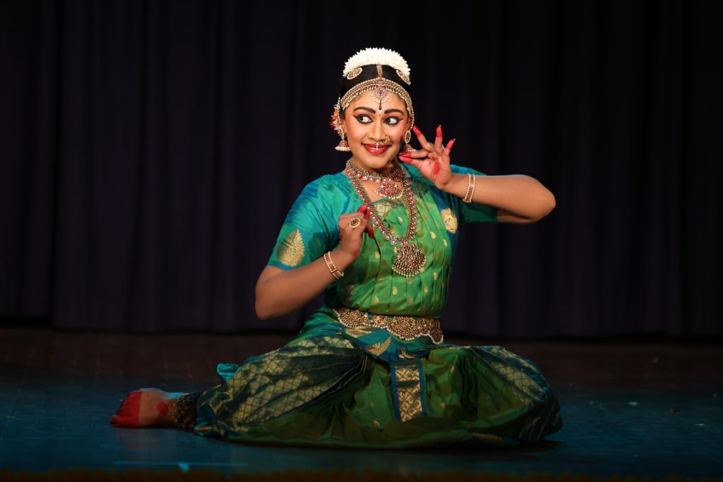 ನೃತ್ಯ ವಿಮರ್ಶೆ | ಕೀರ್ತನಾಳ ಅಪೂರ್ವ ಭಂಗಿಗಳ ಸಮ್ಮೋಹಕ ನೃತ್ಯ