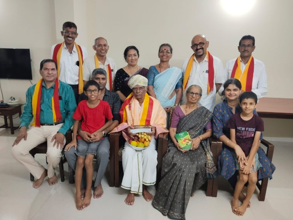 ಸಾಹಿತಿ ರತ್ನ ಕುಮಾರ್ ಎಂ. ಇವರಿಗೆ ಕ.ಸಾ.ಪ.ದಿಂದ ಸನ್ಮಾನ