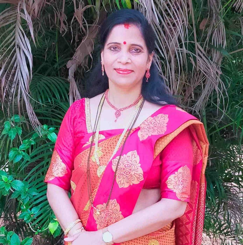 ಶ್ರೀಮತಿ ಶಾರದಾ ವಿ. ಅಂಚನ್ ಕೊಡವೂರು ಇವರ ‘ಅಕೇರಿದ ಎಕ್ಕ್’ ತುಳು ಕಾದಂಬರಿಗೆ ಪಣಿಯಾಡಿ ಪ್ರಶಸ್ತಿ.