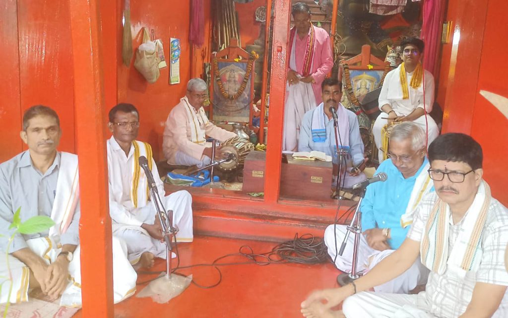 ಶ್ರೀ ಆಂಜನೇಯ ಮಂತ್ರಾಲಯದಲ್ಲಿ ಪಾಕ್ಷಿಕ ತಾಳಮದ್ದಳೆ