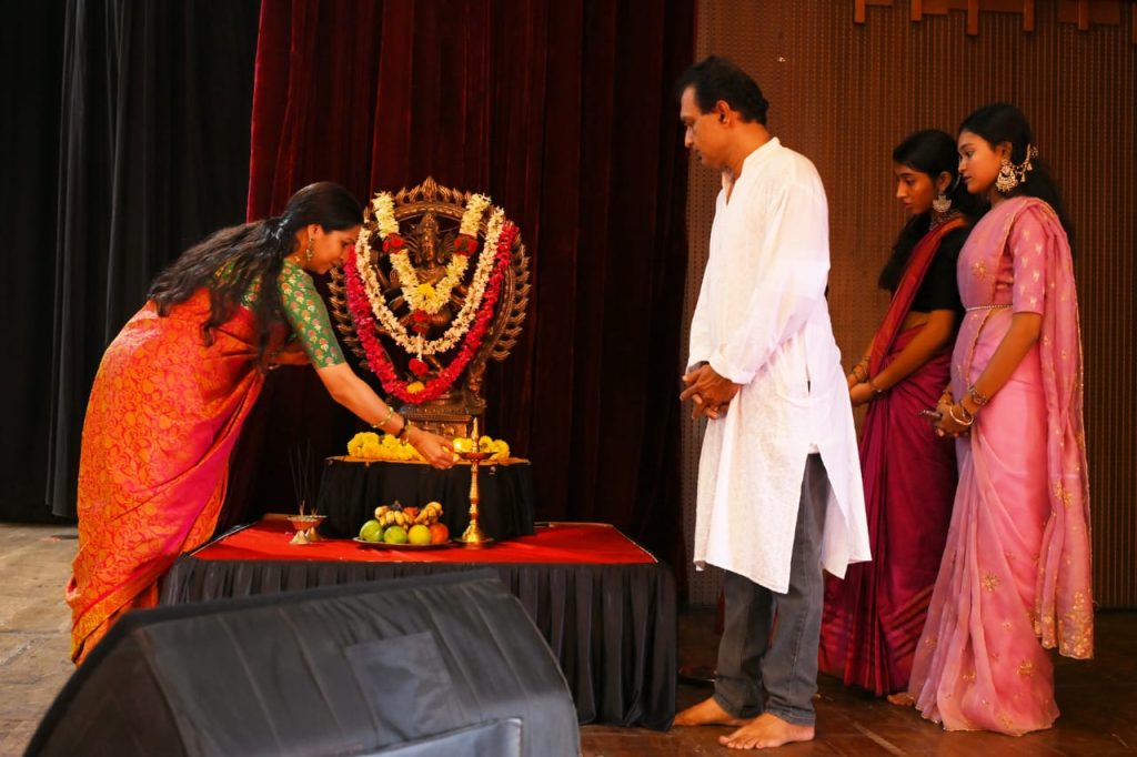 ಮಂಗಳೂರಿನ ಪುರಭವನದಲ್ಲಿ ‘ಆರೋಹಣ’ ನೃತ್ಯ ಪ್ರದರ್ಶನ