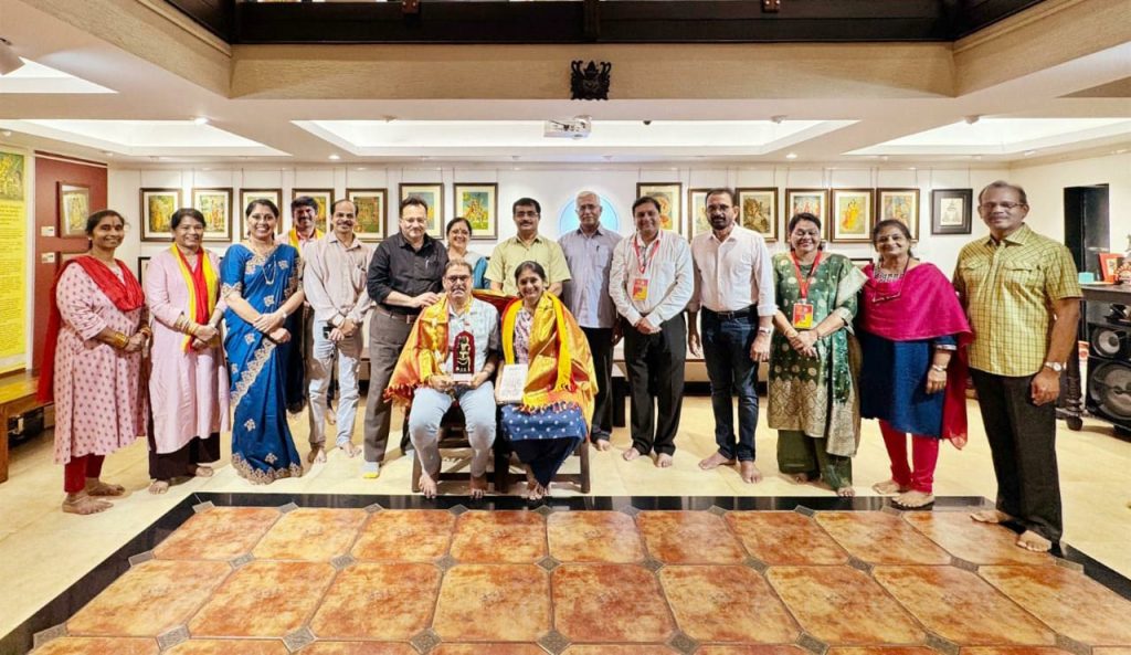 ಪತ್ರಕರ್ತ ಆಸ್ಟ್ರೋ ಮೋಹನ್ ಇವರಿಗೆ ಉಡುಪಿ ಕ.ಸಾ.ಪ.ದಿಂದ ಗೌರವ