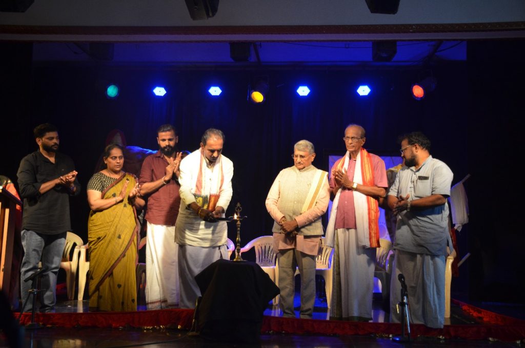 ತೆಕ್ಕಟ್ಟೆಯಲ್ಲಿ ‘ಸ್ತ್ರೀ ಗೃಹಂ ರಕ್ಷತಿ’ ಏಕವ್ಯಕ್ತಿ ರಂಗ ಪ್ರಯೋಗ