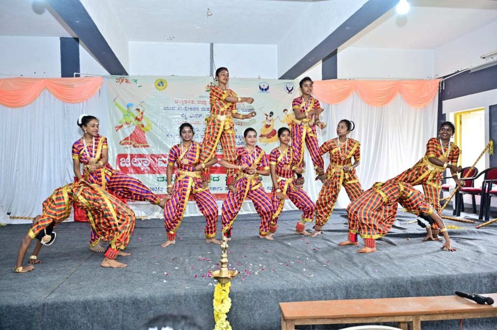 ಮಡಿಕೇರಿ ಸರ್ಕಾರಿ ಪದವಿ ಪೂರ್ವ ಕಾಲೇಜಿನಲ್ಲಿ ‘ಜಿಲ್ಲಾ ಮಟ್ಟದ ಯುವ ಜನೋತ್ಸವ’