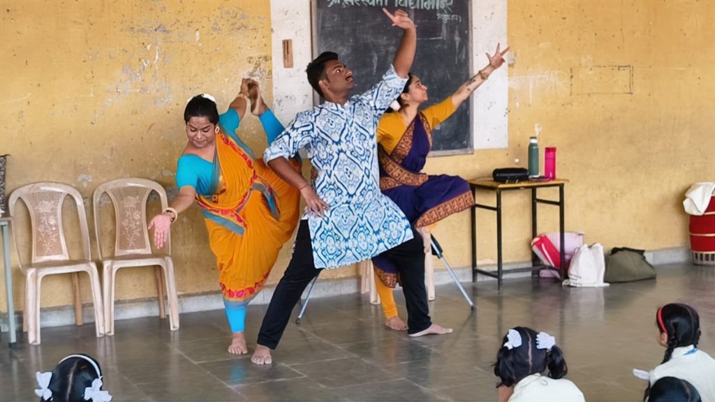 NCPA Invites Arunodaya Kala Niketan for ‘Nritya Parichaya’ Session at City School, Mumbai