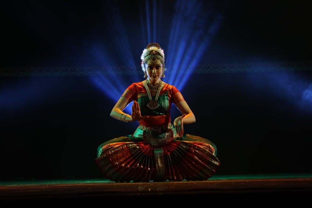 ಮಂತ್ರಮುಗ್ಧಗೊಳಿಸಿದ ‘ಜ್ಞಾನ ನೃತ್ಯ ವಂದನಮ್’